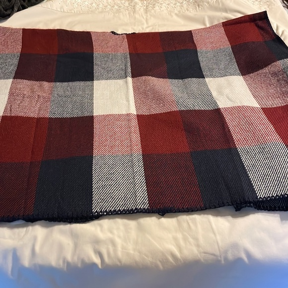 Poncho - Picture 3 of 4